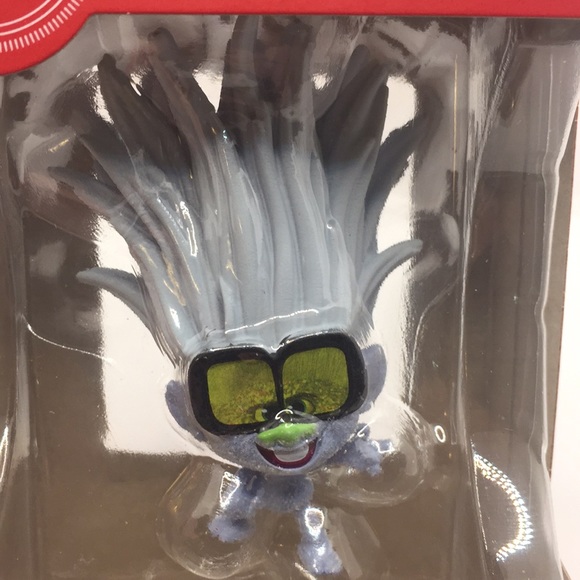 2020 Hallmark Dream Works Trolls World Tour Tiny Diamond Christmas Tree Ornament - Picture 9 of 9